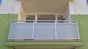 REKONSTRUKCE LODŽIE - SÍTĚ PROTI HOLUBŮM